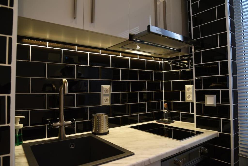 Syntagma Square, 30sqm Nikis Luxurious Apartment *