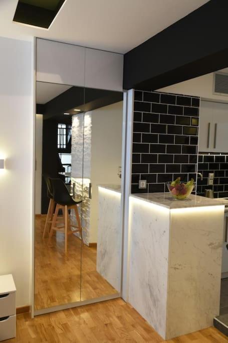 Syntagma Square, 30sqm Nikis Luxurious Apartment *