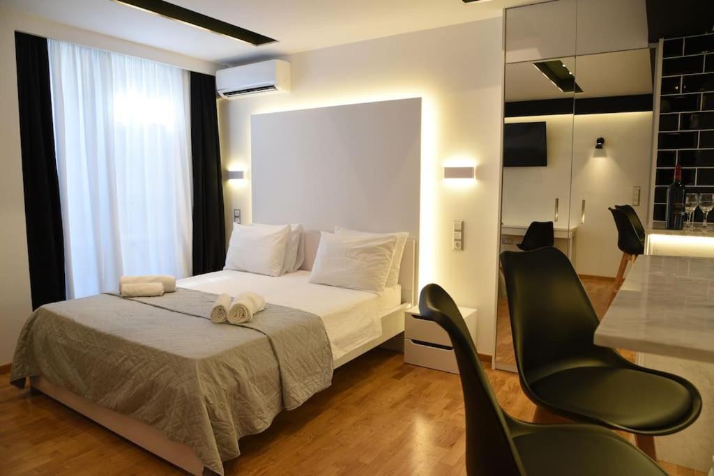 Syntagma Square, 30sqm Nikis Luxurious * Athens